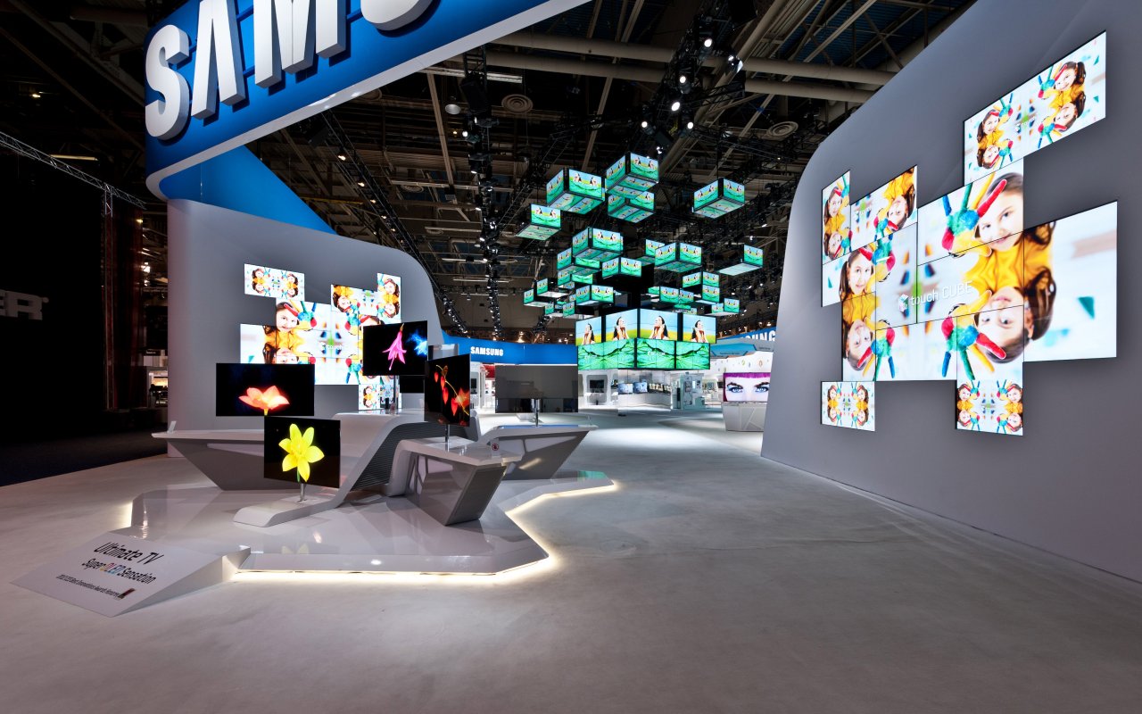 Entrance area of the CES 2012 in Las Vegas with screen sculpture.